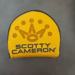 Scotty Cameron mallet cover